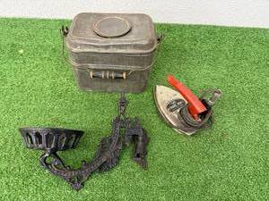 lot 216 image: Mixed Vintage Lot