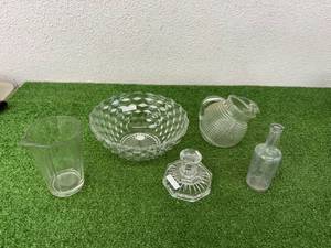 lot 226 image: Crystal, Fostoria & Glassware