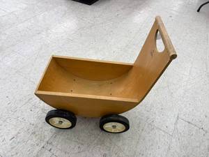 lot 239 image: WagonCart