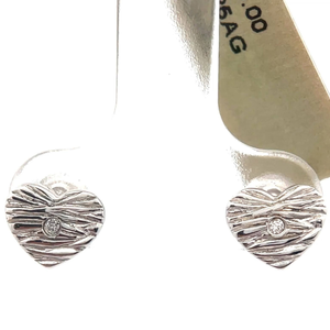 lot 28 image: Sparkling Textured Heart Natural Dimond Stud Earrings VIDEO