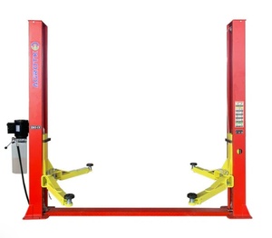 lot 21 image: 10,000 lb Capacity, Two-Post Auto Car Lift  AGT-B1000