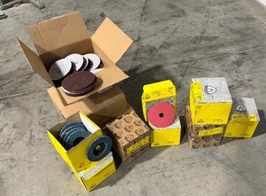 lot 84 image: Sander accessories3M Discs, Festool various grit discs, Klingspor Power discs & abrasive mop discs