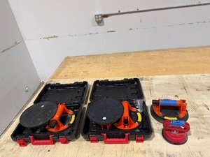 lot 132 image: (6) Vacuum Suction cups