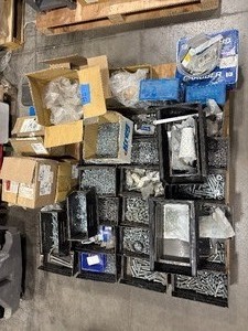 lot 126 image: Pallet of Hardware