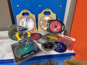 lot 110 image: Saw Blades Irwin, Festool, Whirlwind, Blackstone, Bosch, Freud, Avanti, Evolution, RockRiver, Forrest