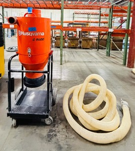 lot 30 image: Husqvarna C5500 dust collector. &nbspIncludes hose.