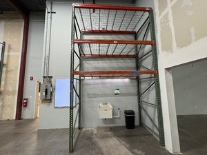 lot 233 image: Pallet racking, 102 L x 48D x 166H