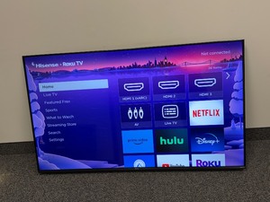 lot 250 image: Hisense LED LCD  Roku TV Model 58R6E3 with remote & wall mount
