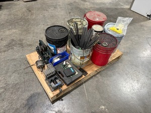 lot 276 image: Pallet of metal-working fluids, rods, machinist clamping set, HSS Tap & Die Set, welding rods, JustRite oily