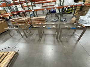 lot 281 image: (4) Retail shoe displays