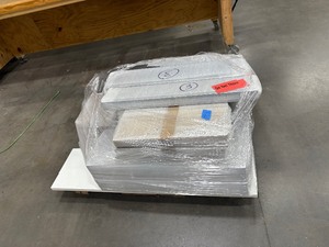 lot 283 image: Pallet of Shelving displays