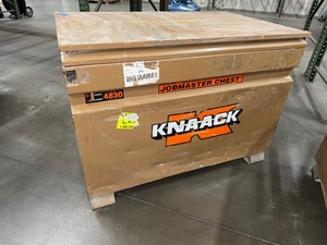 lot 91D image: Knaack Jobsite storage box Model 4830 25.2 Cu. Ft. 30L x 45 W x 29 H