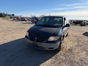 lot 11 image: 2007 Dodge Caravan