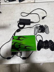 lot 0023 image: Custom PS2 Slim Console