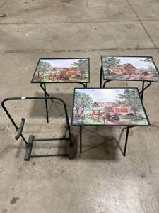 lot 0035 image: Coca-Cola TV Tray Set