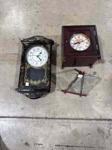 lot 0068 image: Assorted Clocks and Glass Frame