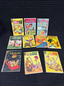 lot 0086 image: Vintage Character Comic Books