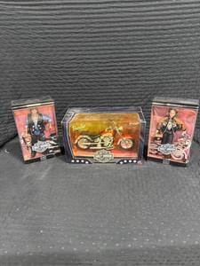 lot 0089 image: Barbie Harley-Davidson Collector Set