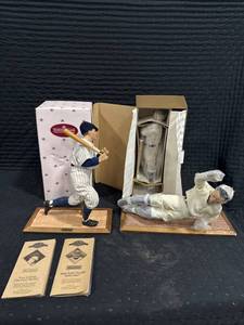 lot 0092 image: Babe Ruth Lou Gehrig Ty Cobb Figurines