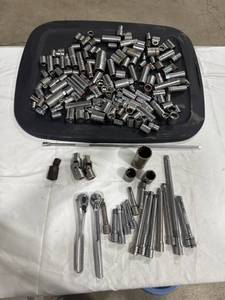 lot 0184 image: Socket Wrench Set