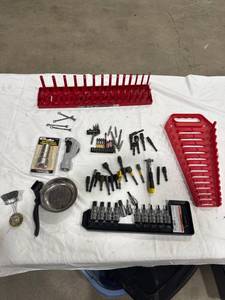 lot 0189 image: Assorted Hand Tools Collection