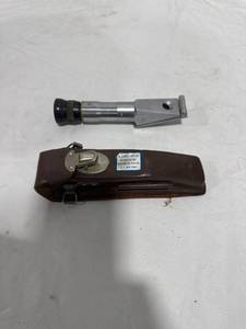 lot 0209 image: Handheld Refractometer with Case