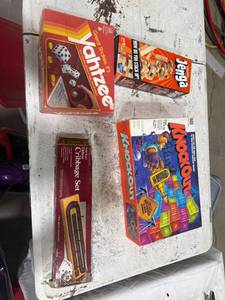lot 0212 image: Assorted Board Games Lot