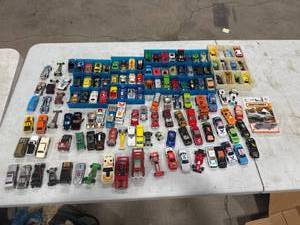 lot 0219 image: Toy Car Collection with Organizers