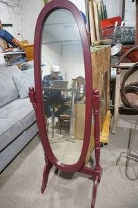 lot 99 image: Full Length Oval Mirror
