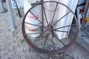 lot 108 image: Antique Metal Wagon Wheel