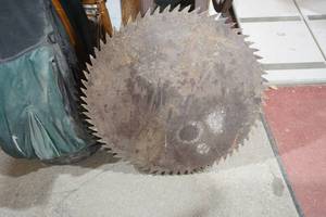 lot 124 image: Large Vintage Saw Blade