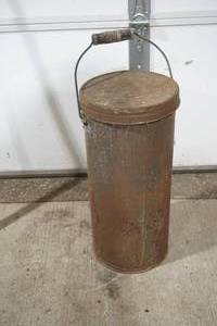 lot 128 image: VintageAntique Cream Can (Milk Bucket)