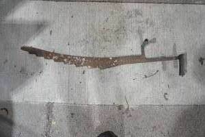 lot 189 image: Antique Hay Saw