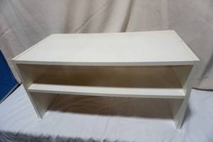 lot 33 image: White Shoe Shelf 12x 24x12