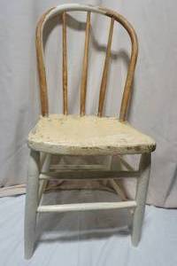 lot 51 image: VintageAntique White Wooden Chair