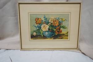 lot 58 image: Framed Vintage Floral Still-Life Print