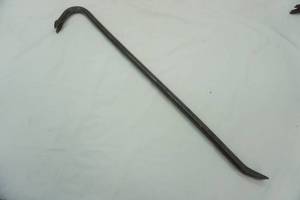 lot 89 image: Long Crowbar