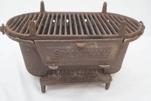 lot 92 image: Vintage Cast Iron Sportsman Grill USA