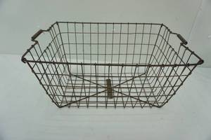 lot 200 image: Vintage wire basket