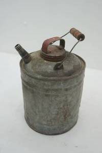 lot 204 image: Vintage Galvanized Gas Can (smaller)