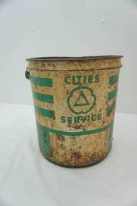 lot 213 image: Vintage Metal Bucket Cities Service
