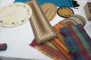 lot 331 image: Table linens