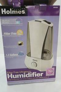 lot 338 image: Holmes Filter Free Ultrasonic Humidifier