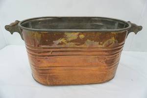 lot 340 image: AntiqueVintage Copper Boiler Wash Tub