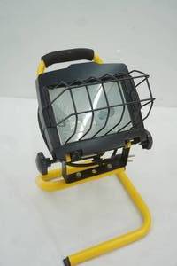 lot 390 image: Halogen Work Light. Like New Condition