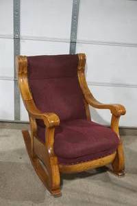 lot 423 image: Early 20th-Century American Oak Rocking Chair with Burgundy Upholstery