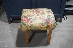 lot 427 image: Vintage Ottoman (re upholstered-needs to be finished)