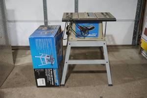 lot 446 image: Delta ShopMaster 10-Inch Table Saw with Stand & Accessories