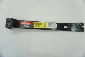 lot 494 image: 13 Pry Bar