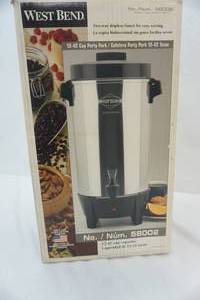 lot 505 image: West Bend Coffee Pot